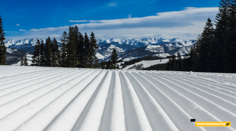 Planujesz zimowe ferie z biurem podróży? O tym nie możesz zapomnieć.
